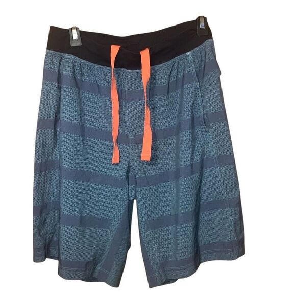 395. Lululemon men’s board shorts size medium - Picture 1 of 6